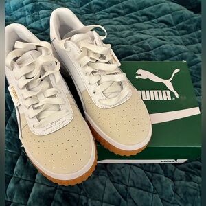 Puma Women’s Cali Exotic White & Cream Lace-Up Sneakers size 8.5 (US) NEW unworn